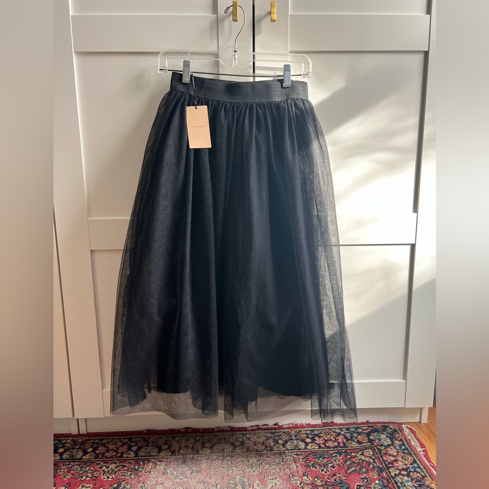 Black Midi Tulle Skirt